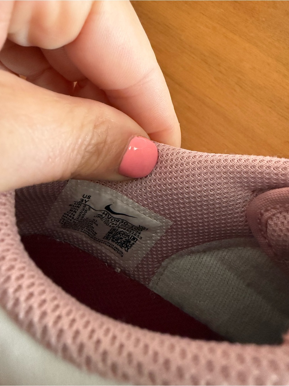 Girls Nike Low Dunk Pink and White | size 3 - Picture 7 of 7